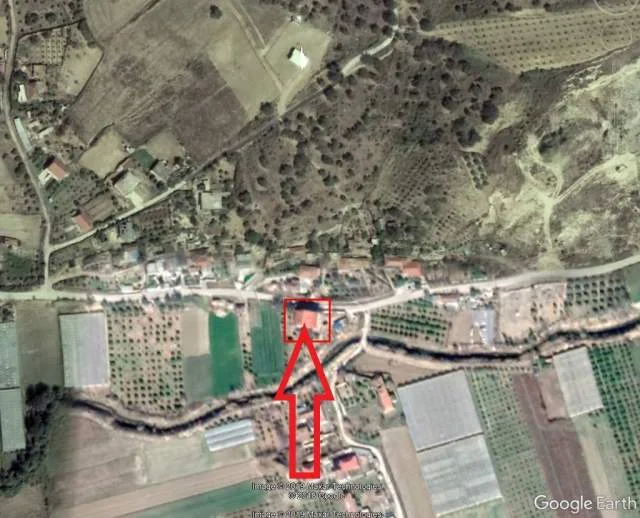 Lushnje, Shitet Toke Are + Truall  + Ndertese 2 kateshe, Cmimi Fillestar 3.212.800 Leke (Karbunare, Lushnje)