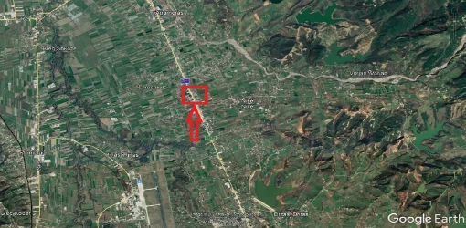 Kruje, Shitet Truall 300 m² + Ndërtesë 250 m², Cmimi Fillestar 2,448,000 Leke (Nikel)