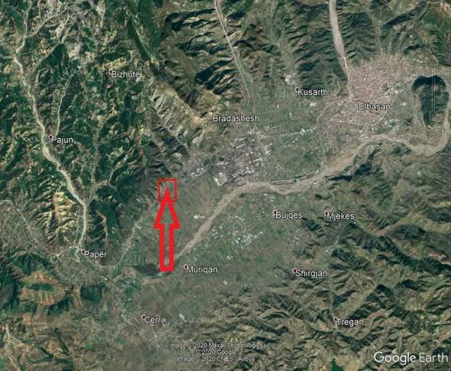 Elbasan, shitet Toke Are + Truall + Ndertese 1.400.000 Leke (Vidhas, Elbasan)