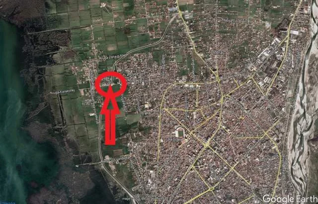 Shkoder, Shitet Truall 323 m² dhe Ndertese 178.8 m², Cmimi Fillestar 2.548.000 Leke (Lagjia "Guerrile")