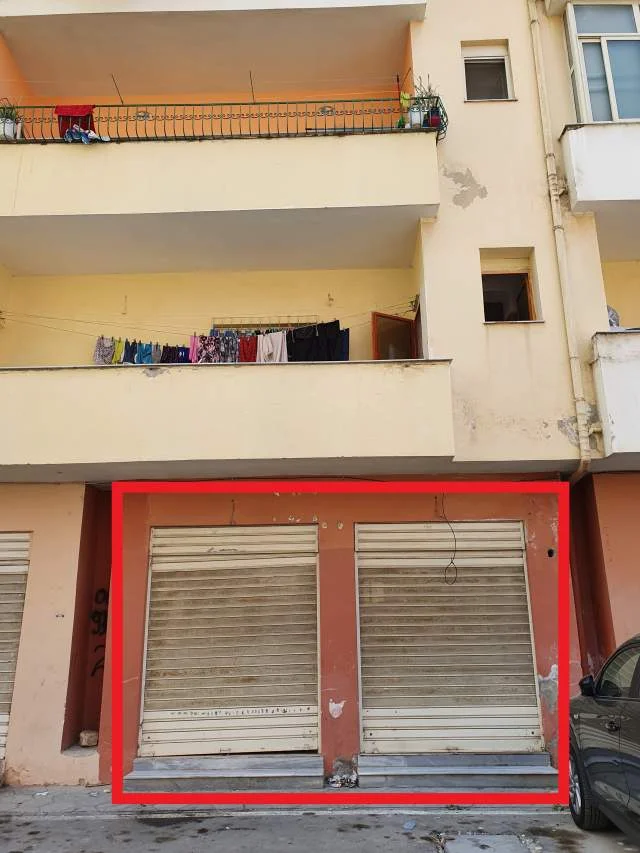 Vlore, Shitet Njesi Biznesi 72 m², Cmimi Fillestar 4.513.600 Leke (Lagja “Pavaresia”)