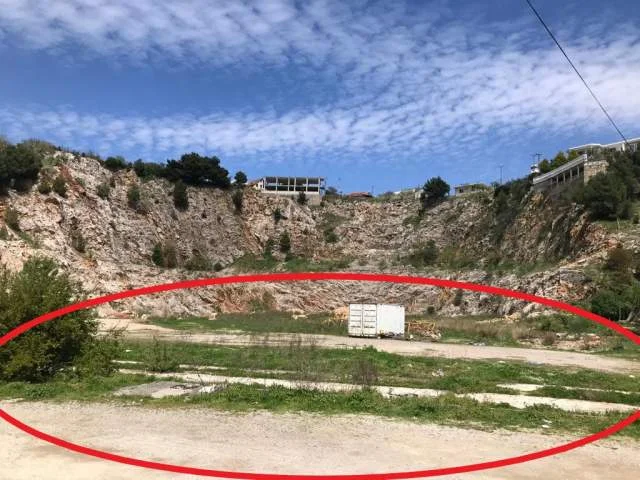 Shengjin, Shitet Truall 27.310 m² & Ndertese 62 m², Cmimi Referues 46.200.000 Leke (Ishull-Shengjin, Lezhe)