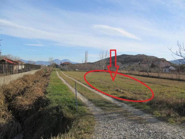 Shkoder, Rranxa Shitet Toke Are 680 m², Cmimi Fillestar 504.000 Leke