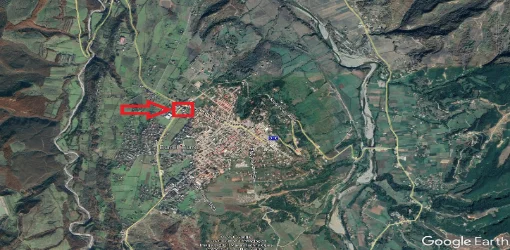 Burrel Shitet Truall 1,600 m2 + Ndërtesë 3 Kate 506 m2, Cmimi Fillestar 69.906.464 Leke (Lagja “Drita”, Burrel)