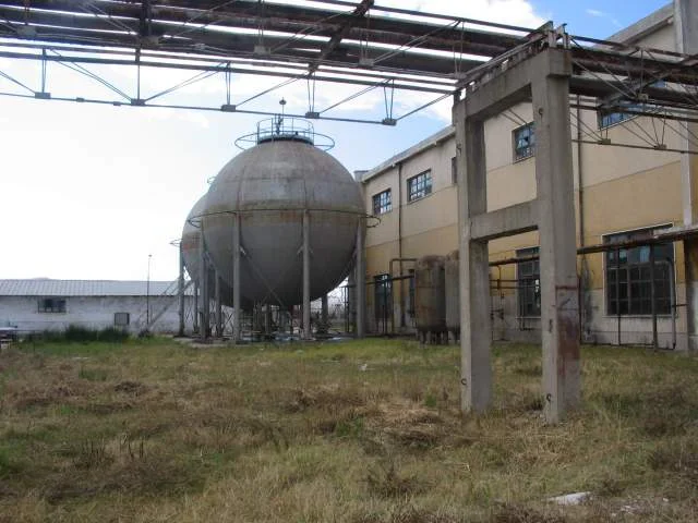 Fier, Drize Shitet Truall 1.470 m² dhe Ndertese 338 m², Cmimi Fillestar 9.464.000 Leke