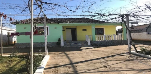 Lac, Shitet Truall 200 m² dhe Ndertese 1-kat 72 m², Cmimi Fillestar 1,656,000 Leke (Shperdhet)