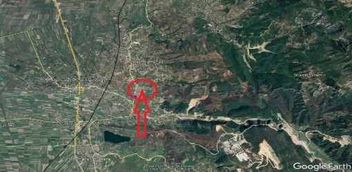 Lac, Shitet Truall 200 m² dhe Ndertese 1-kat 72 m², Cmimi Fillestar 1,656,000 Leke (Shperdhet)