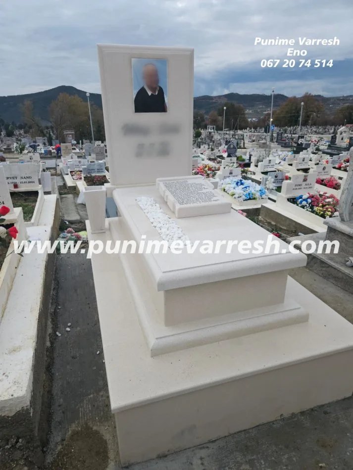 Tirane, ofroj Punime Varresh - Modele Varresh Mermer Pana - Varrezat E Tufines