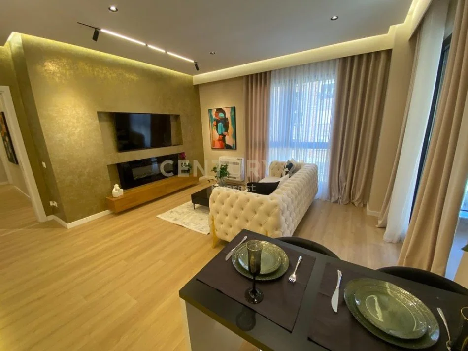 Tirane, shitet apartament 2+1 Kati 3, 107 m² 285.000 € (PAZARI I RI)