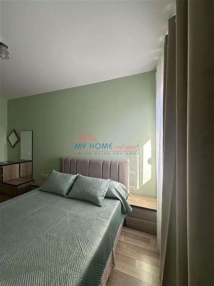 Tirane, jepet me qera apartament 1+1+Ballkon Kati 3, 66 m² 700 € (Qender)