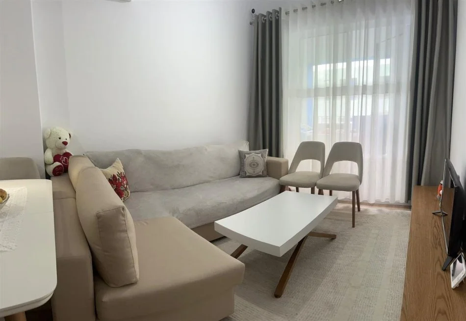 Tirane, jepet me qera apartament 1+1 Kati 2, 50 m² 350 € (rruga Pasho Hysa)