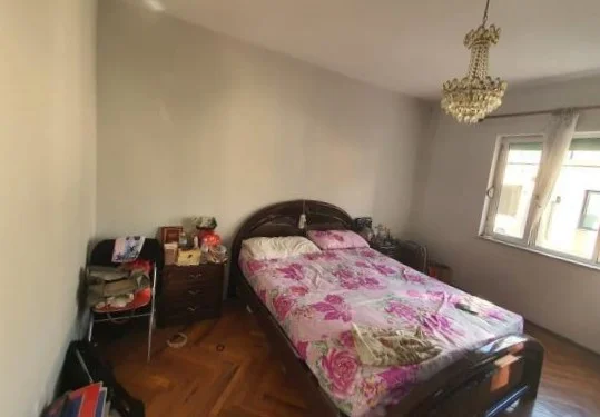 Tirane, jepet me qera apartament 2+1 Kati 5, 80 m² 500 € (Qender)