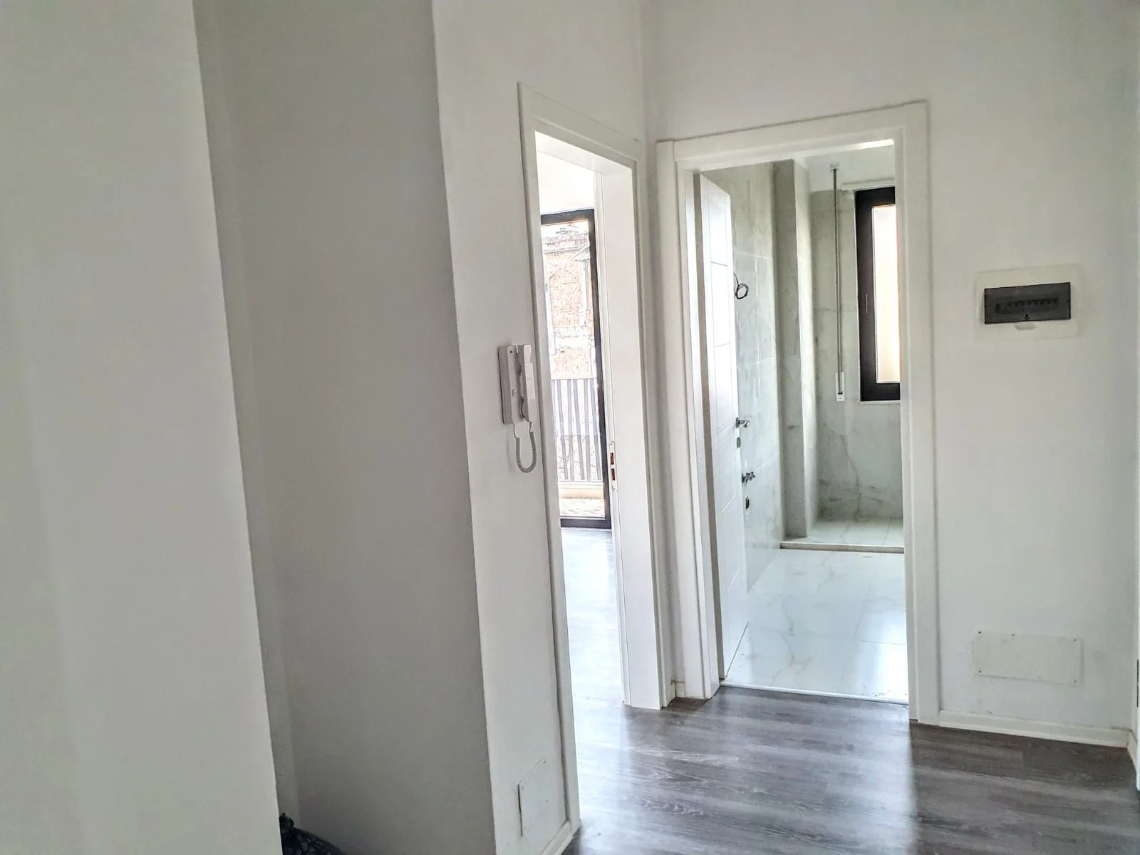 Qera, Apartament 1+1, Rruga Qemal Stafa ,Tiranë