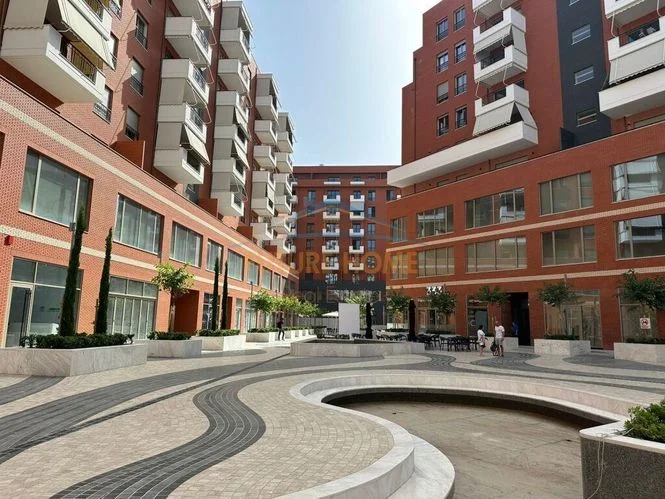 Tirane, shitet dyqan , 170 m² 935.000 € (Kompleksi Delijorgji)