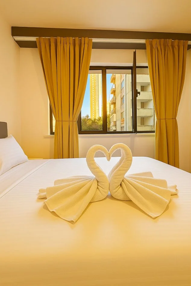 Tirane, jepet me qera apartament 1+1+Ballkon Kati 2, 70 m² 750 € (RRUGA E DURRESIT KAFE FLORA)