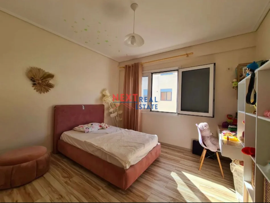 Vlore, shitet apartament 3+1+Aneks+Ballkon Kati 4, 148 m² 318.000 € (VLORA MARINA)