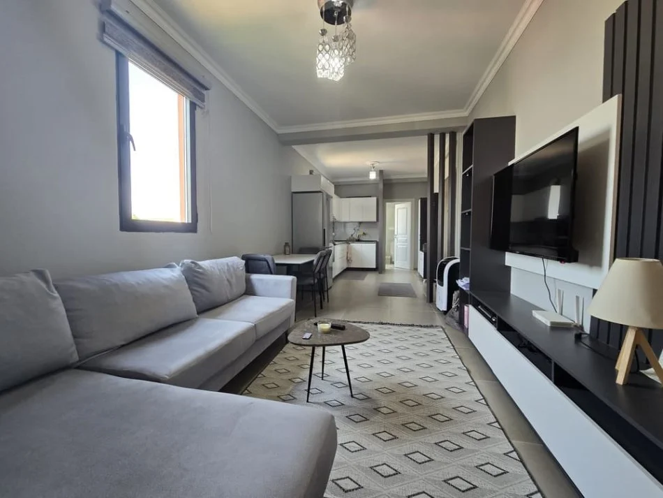 Tirane, shitet 1+1+Ballkon Kati 2, 59 m² 103.000 € (Pediatria, Rruga Besim Zyma, Tiranë)
