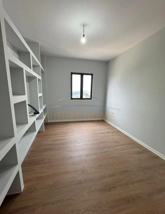 Tirane, shes apartament 2+1 Kati 4, 97 m² 140.000 € (Shefqet Kuka)