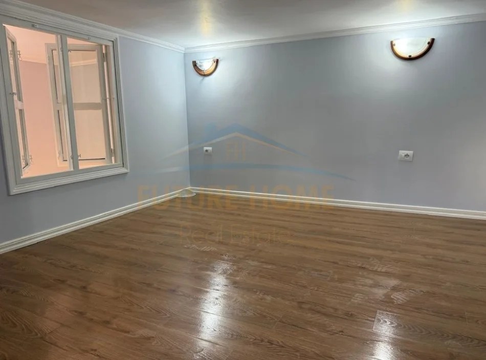 Tirane, shes apartament duplex 1+1 Kati 1, 45 m² 85.000 € (Shefqet Kuka)