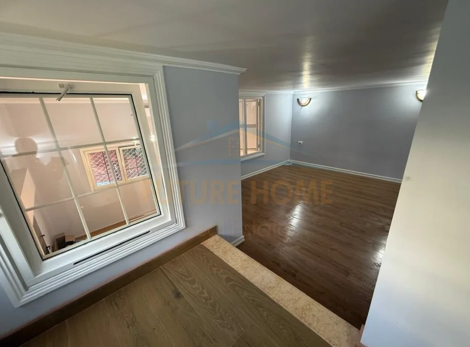 Tirane, shes apartament duplex 1+1 Kati 1, 45 m² 85.000 € (Shefqet Kuka)