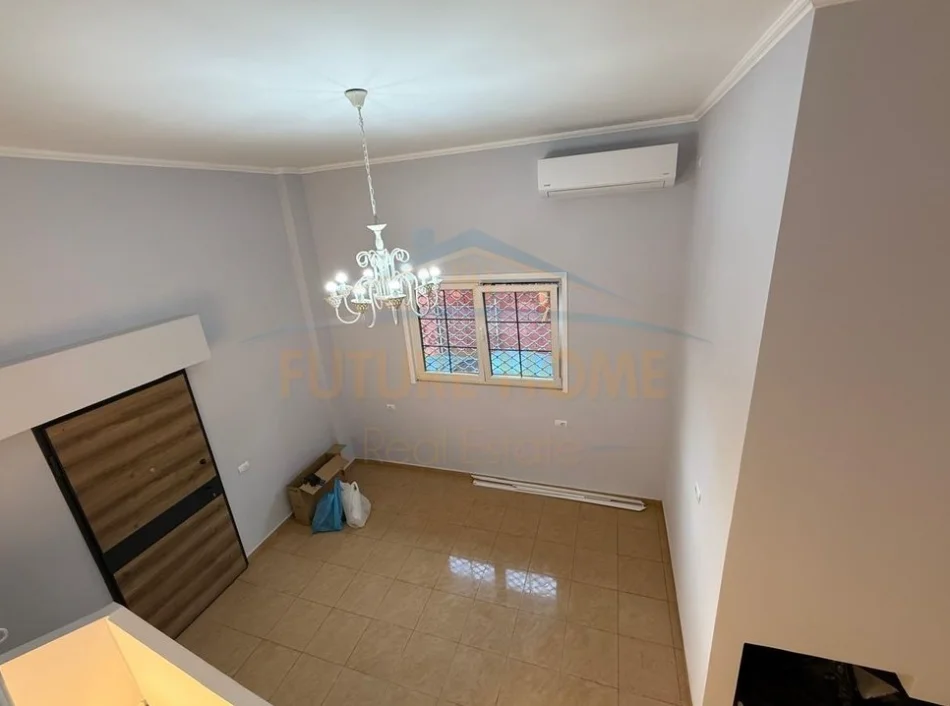 Tirane, shes apartament duplex 1+1 Kati 1, 45 m² 85.000 € (Shefqet Kuka)