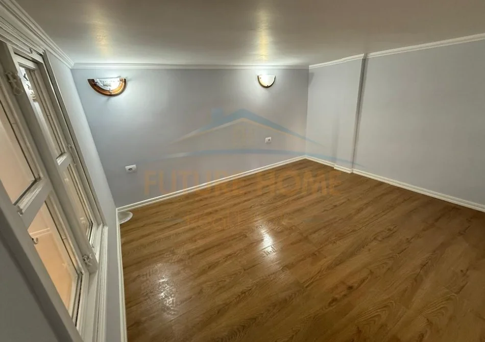 Tirane, shes apartament duplex 1+1 Kati 1, 45 m² 85.000 € (Shefqet Kuka)