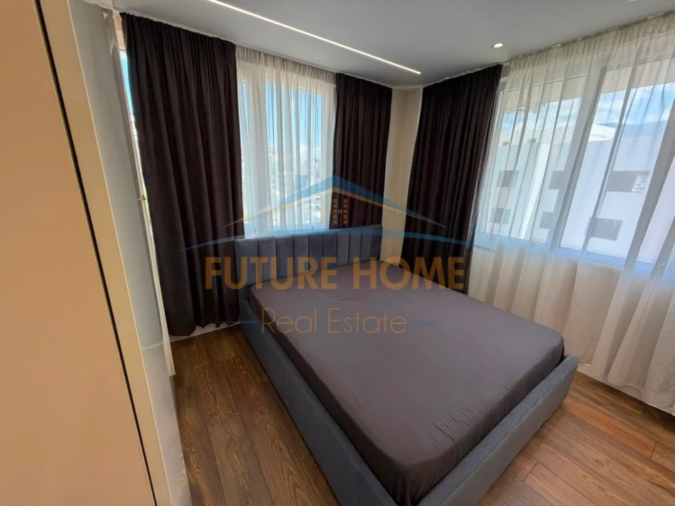 Tirane, jepet me qera apartament 2+1 Kati 3, 75 m² 450 € (SAUK I RI)