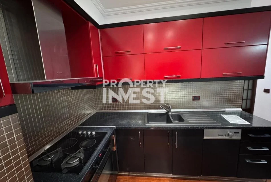 Tirane, shitet apartament 2+1 Kati 4, 124 m² 372.000 € (Rruga e Kosovareve)