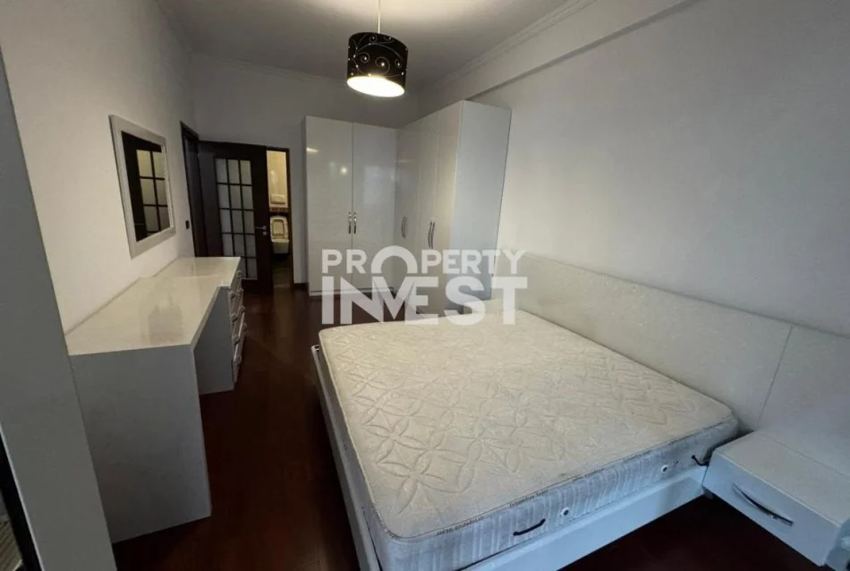 Tirane, shitet apartament 2+1 Kati 4, 124 m² 372.000 € (Rruga e Kosovareve)