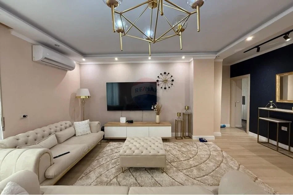 Tirane, jepet me qera apartament 2+1+Aneks+Ballkon Kati 4, 121 m² 750 € (Liqeni i Thate)