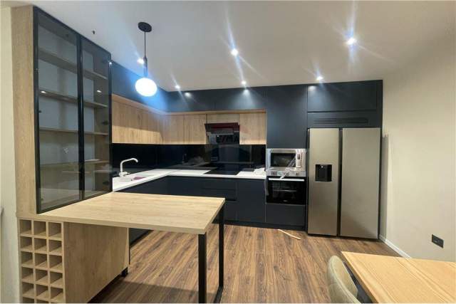 Tirane, jepet me qera apartament 1+1 Kati 5, 68 m² 550 Euro (Rruga e Durresit)