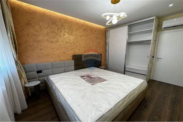 Tirane, jepet me qera apartament 1+1 Kati 5, 68 m² 550 Euro (Rruga e Durresit)