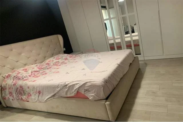 Tirane, jepet me qera apartament 2+1+BLK Kati 1, 105 m² 650 Euro (Don Bosko)