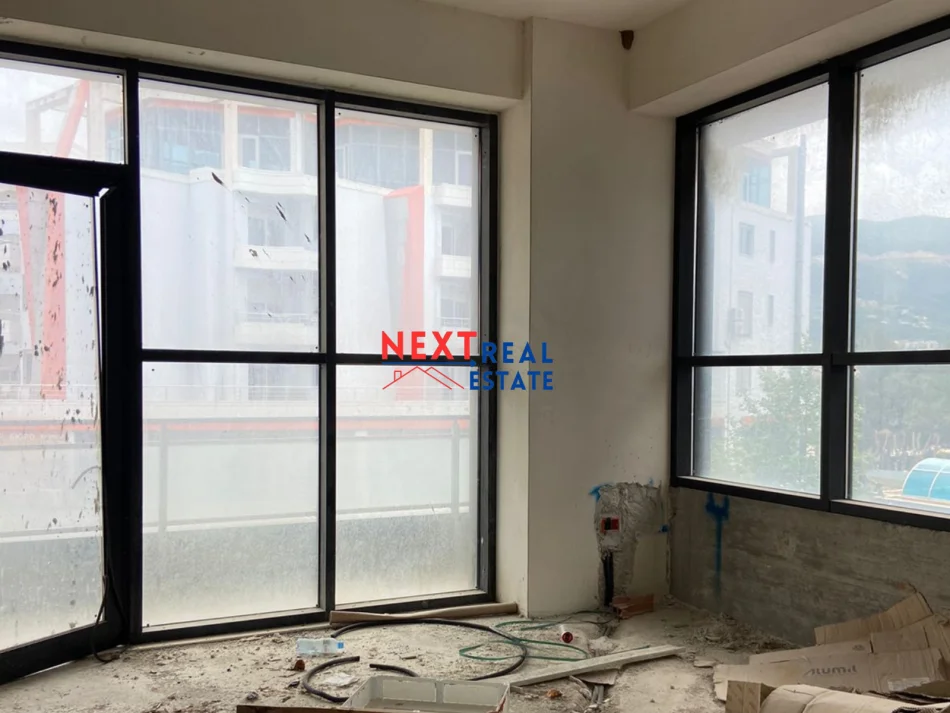 REZERVO PRONEN VETEM ME 500€! SHITET APARTAMENT NGJITUR ME VLORA-MARINA