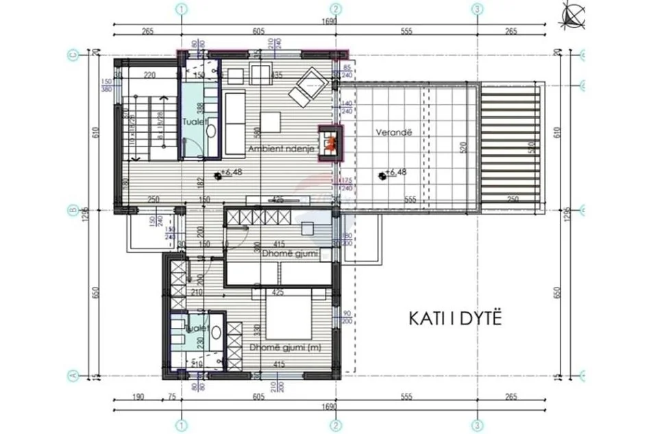 Tirane, shitet Vile , 396 m² 650.000 € (Farke)