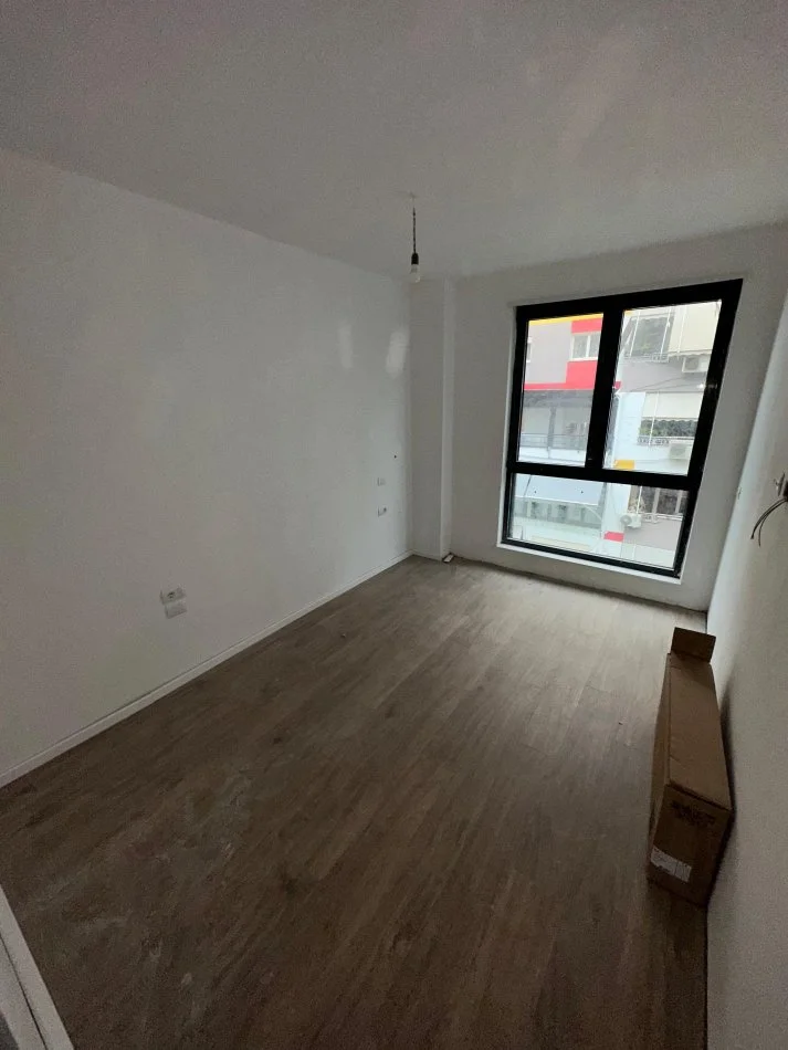 Tirane, shitet apartament 2+1+Aneks+Ballkon Kati 5, 112 m² 247.500 € (Kopshti Zoologjik)