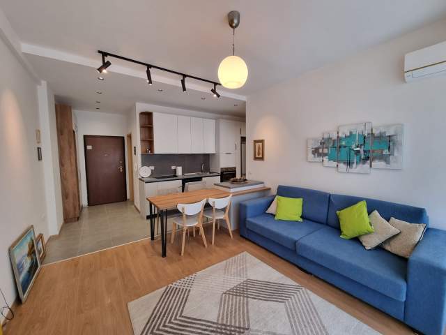 Tirane, jepet me qera apartament 2+1+BLK Kati 5, 82 m² 600 Euro (Rruga Haxhi Kika)