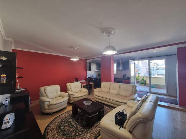 Tirane, shitet apartament duplex 4+1+A+BLK Kati 8, 228 m² 255.000 Euro (Rruga Zenel Baboci)