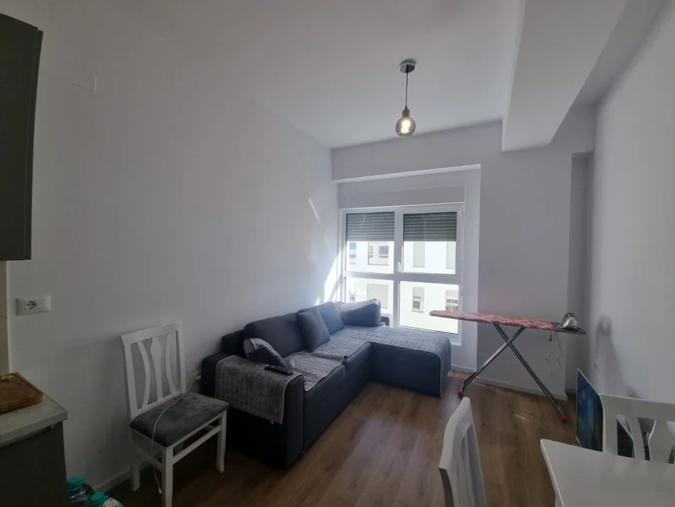 Tirane, shitet apartament 1+1+Ballkon Kati 6, 51 m² 80.000 € (Rruga Pasho Hysa)