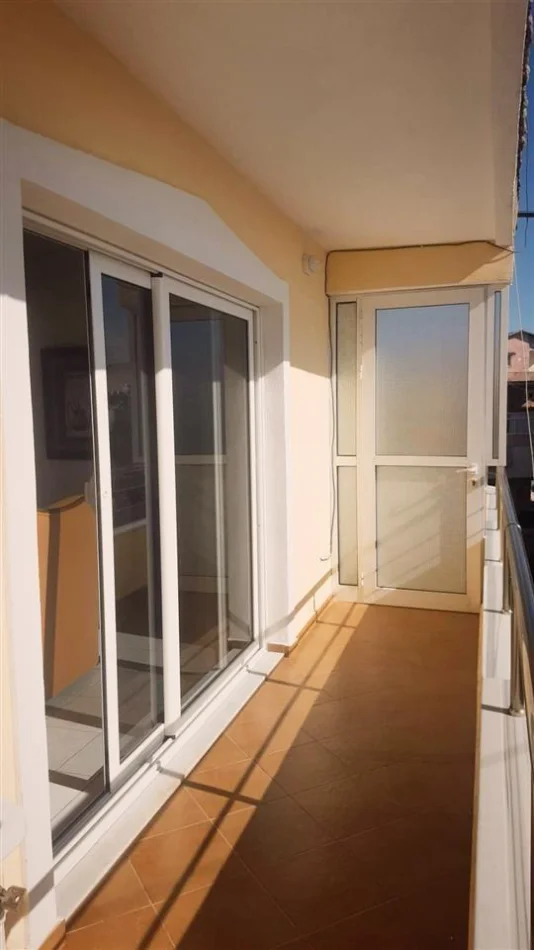 Sarande, jepet me qera apartament 1+1+Aneks+Ballkon Kati 4, 1 m² 40 € 
