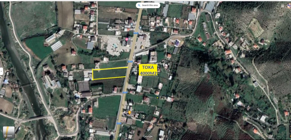Tirane, Shitet Tokë/Truall, sipërfaqe 3'850 m², me Cmim 155 euro €/m2, neto në Pezë-Helmës-Ndroq- Plepa Durrës, pranë Urës Beshirit, 8-km nga Tirana, buzë rrugës / aksit nacional SH.56 Tiranë - Kombinat - Ndroq - Plepa, në krahun e djathtë drejtimi Tirane- Ura Beshirit Ndroq. .