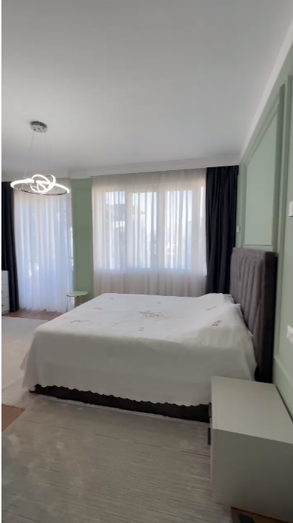 Tirane, jepet me qera 2+1 Kati 5, 125 m² 800 € (Liqeni i Thate)