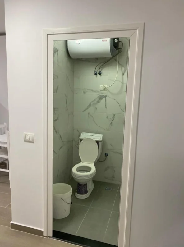 Tirane, jepet me qera apartament 2+1 Kati 2, 55 m² 400 € (Rruga Niko Avrami)