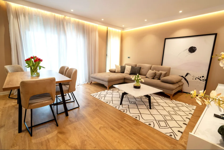 Tirane, jepet me qera apartament 2+1+Aneks+Ballkon Kati 8, 125 m² 1.400 € (Rr. Sami Frasheri / Kompleksi NOBIS)