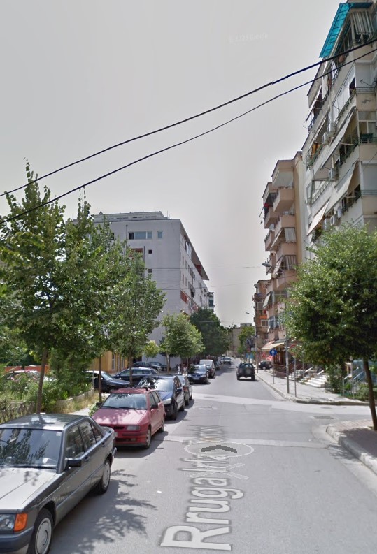 Tirane, shitet apartament 1+1 Kati 3, 60 m² 135.000 € (Rruga Irfan Tomini)