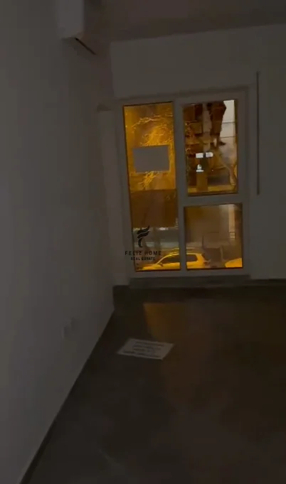 Tirane, jepet me qera zyre Kati 2, 60 m² 500 € (5 MAJI)