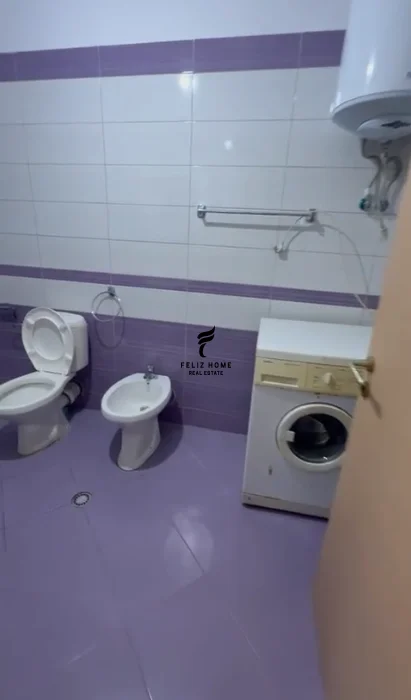 Tirane, jepet me qera apartament 1+1 Kati 1, 70 m² 420 € (YZBERISHT)