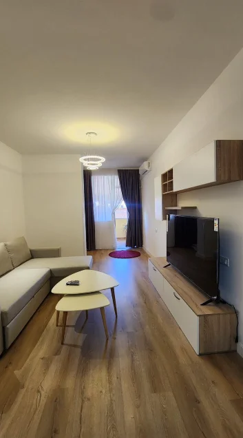 Tirane, jepet me qera apartament 1+1+Ballkon Kati 6, 82 m² 700 € (Myslym Shyri)