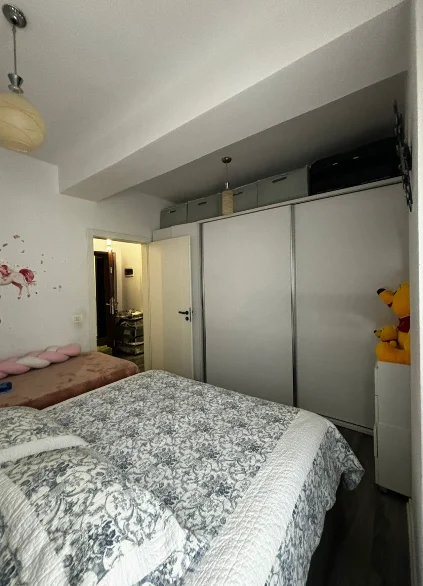 Tirane, shitet apartament 1+1 Kati 4, 61 m² 120.000 € (Rruga Endri Keko)