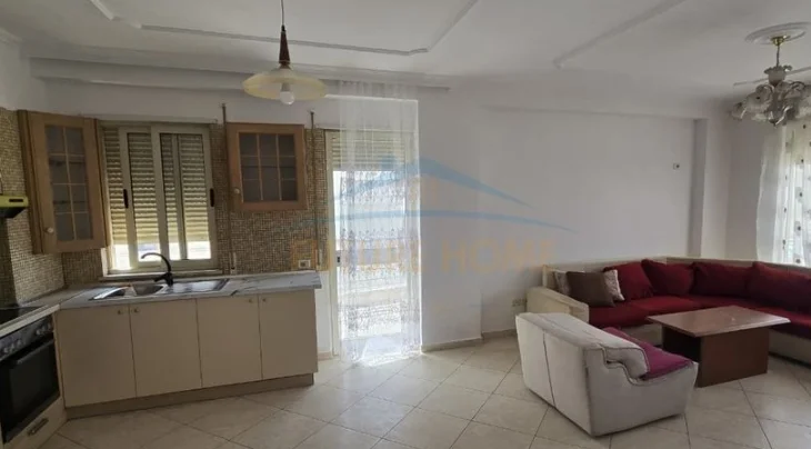 Tirane, shes apartament 3+1+2  Kati 6, 130 m² 196.000 € (Yzberisht)